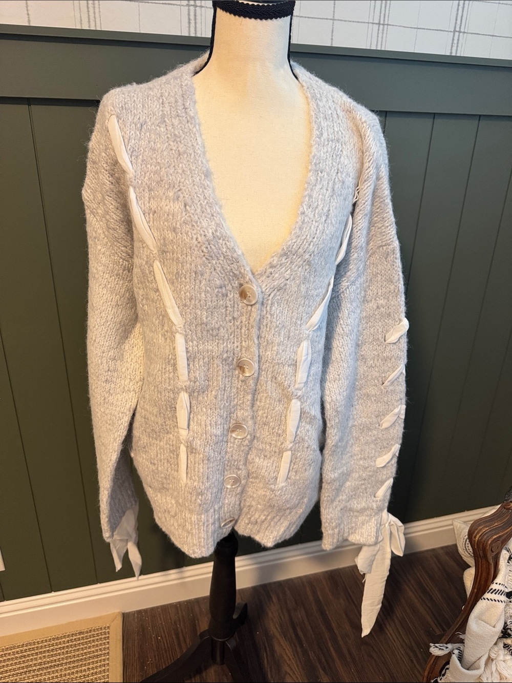 Hem & Thread Light Gray Ribbon-Detail Knit Cardigan